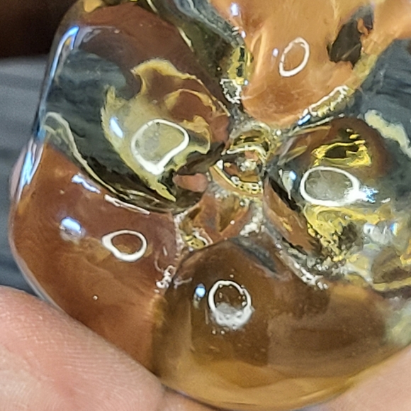 Elegant Glass Pumpkin Sculpture - Picture 7 of 14